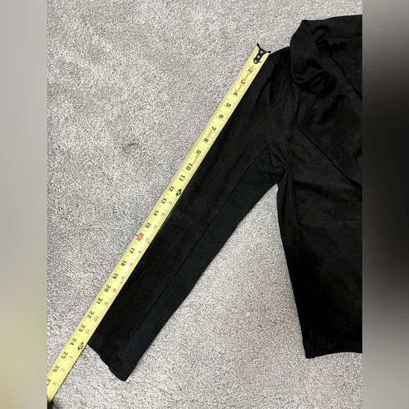 NWOT - BB Dakota Faux Suede Drape Front Jacket - Black - Size Medium - Picture 11 of 13